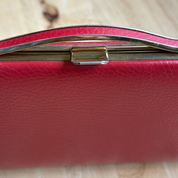 Vintage Red Clutch Purse With Gold Trim & Black Interior - Picture 3 of 6